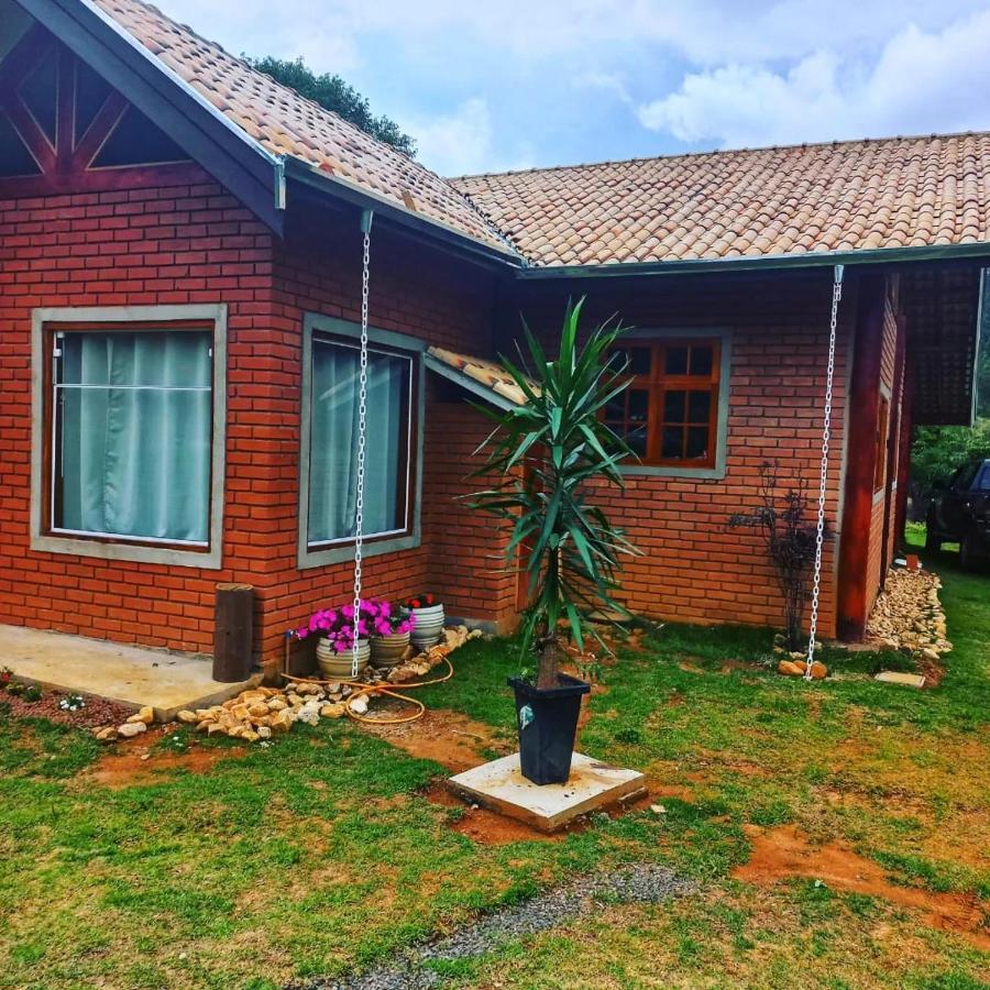 Chale Araucaria- Vale Das Pedras Mg Sapucaí-Mirim Dış mekan fotoğraf